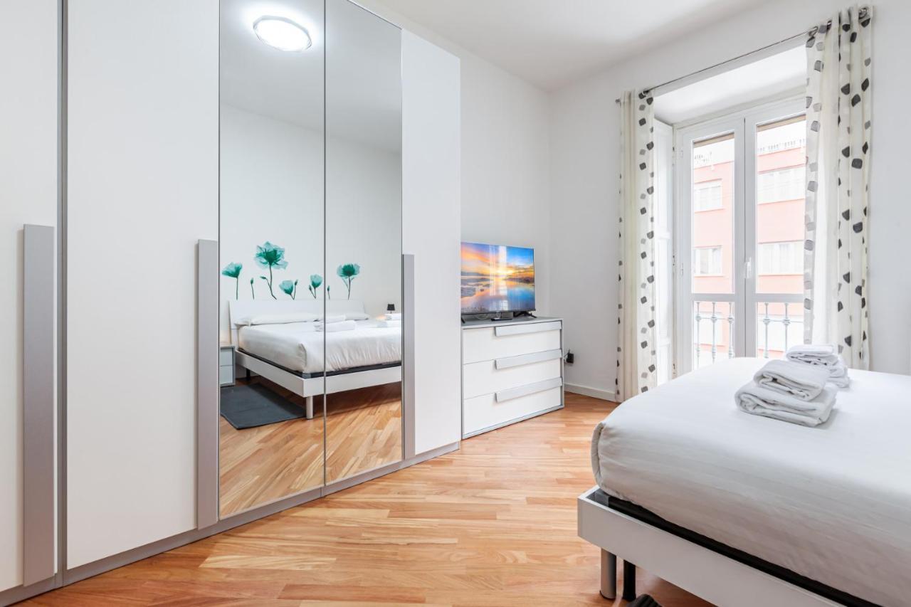 ミラノEasylife - Oasi Urbana In Zona Bocconiアパートメント エクステリア 写真